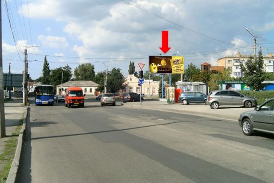 Фото рекламной плоскости по адресу Хмельницкого пл. / Островского ул., дом быта "Ингул", кукольный театр