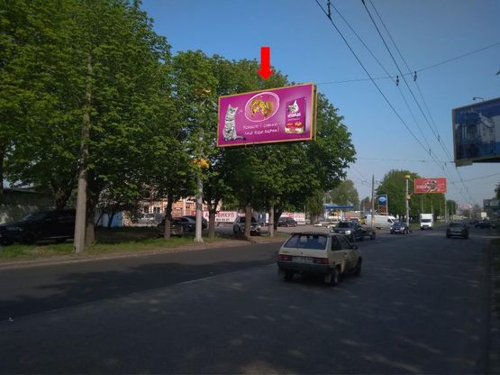 Фото рекламной плоскости по адресу Московская ул., 8 б, возле автосалона "Автотехспорт"