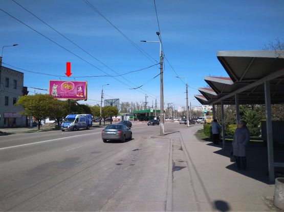 Фото рекламної площини за адресою Свободы пр. (бывш. 60-летия Октября ул.), возле обувной фабрики