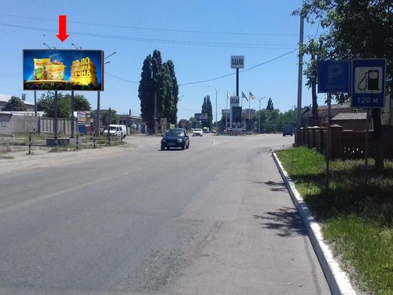 Фото рекламной плоскости по адресу Киевская ул., въезд со стороны Киева