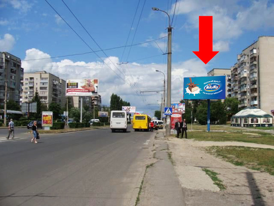 Фото рекламної площини за адресою Соборности пр., возле Приватбанка, напротив ЗАГСа