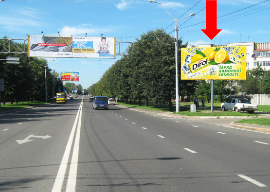 Фото рекламной плоскости по адресу Любинская ул. / Выговского ул., в сторону аэропорта "Львов"
