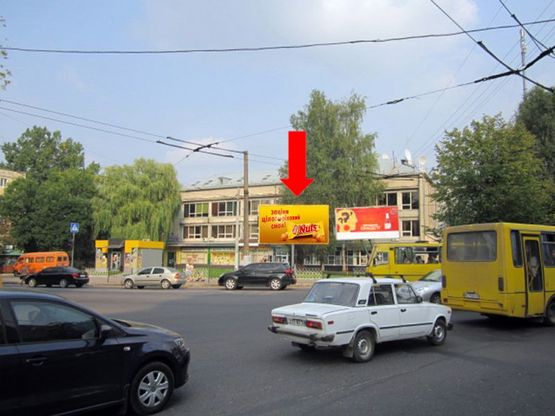Фото рекламной плоскости по адресу Выговского ул., 29 / Патона ул.