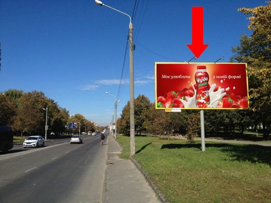 Фото рекламной плоскости по адресу Пасечная ул. / Вашингтона ул., возле ТРЦ "METRO", остановки