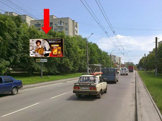 Фото рекламной плоскости по адресу Мазепы ул., 19, супермаркет "Вопак"