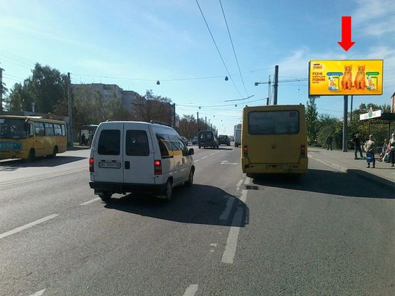 Фото рекламної площини за адресою Кульпарковская ул., 212 / Щирецкая ул.,возле ТРЦ "Victoria Gardens", супермаркет "Новая линия", в сторону Научная ул.