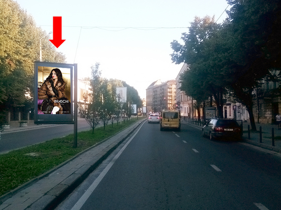 Фото рекламної площини за адресою Черновола пр., 19, разделитель,  возле клуба "Malevych", в центр