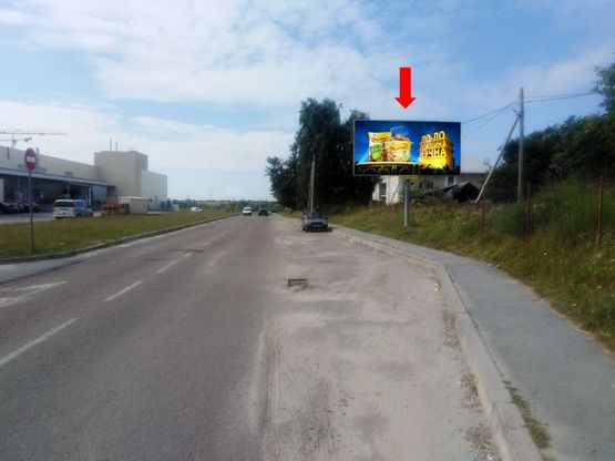 Фото рекламной плоскости по адресу Кульпарковская ул., возле ТРЦ "Victoria Gardens", в сторону ул. Научная