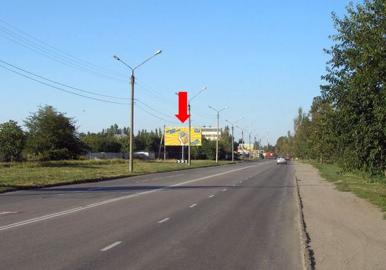 Фото рекламної площини за адресою Интернационалистов ул. / ул. Сырцова