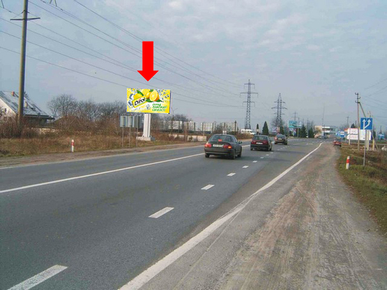 Фото рекламной плоскости по адресу выезд из города в сторону Ужгорода, возле предприятия "Мукатекс"