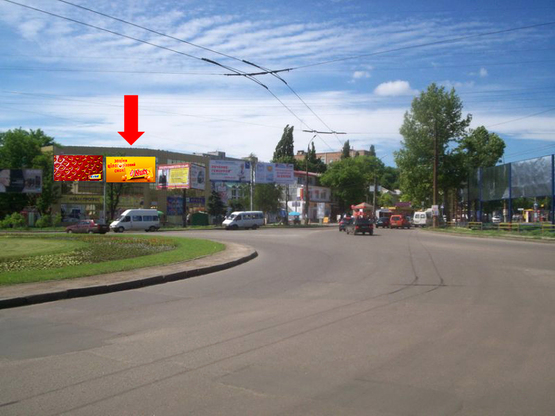 Фото рекламної площини за адресою Богоявленский пр. (бывш. Октябрьский пр.) / Пограничная ул. (бывш. Чигрина ул.), кольцо автовокзала, возле супермаркетов "Велика Кишения", "Технополис", правая