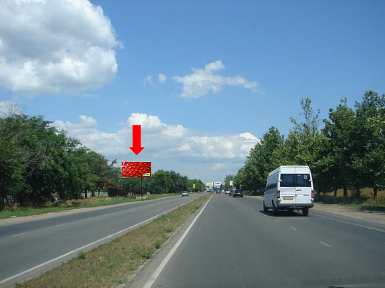Фото рекламной плоскости по адресу Богоявленский пр. (бывш. Октябрьский пр.), напротив супермаркетов "Таврия В", "Эпицентр", в центр