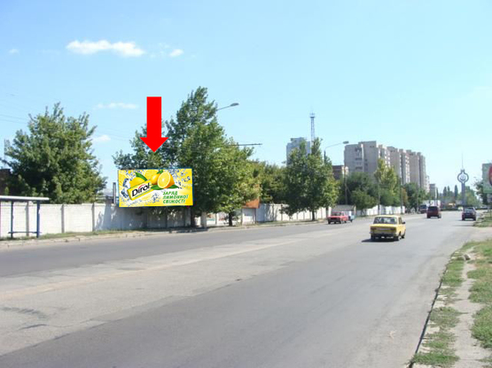 Фото рекламной плоскости по адресу Киевское шоссе / Александровское шоссе, перед Терновской развилкой, в центр