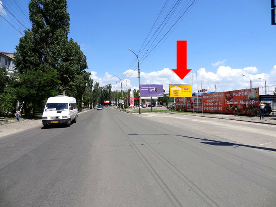 Фото рекламной плоскости по адресу Карпенко ул. / Мореходная ул., возле АЗС "Amic", супермаркета "АТБ", в центр