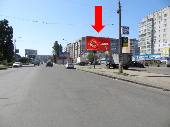 Фото рекламной плоскости по адресу Озерная ул., 13, (бывш. Красных Маевщиков ул.), возле супермаркета "АТБ", рынка "Штрассе"