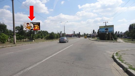 Фото рекламної площини за адресою Веселиновская ул. / Очаковская ул., возле Варваровского рынка, в центр