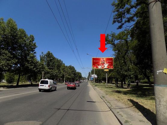 Фото рекламної площини за адресою Героев Сталинграда пр., 7, возле ТРЦ "Магеллан", супермаркетов "Таврия В", "Эльдорадо", из центра