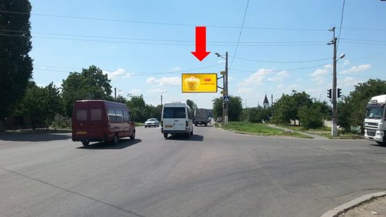 Фото рекламної площини за адресою Покровская ул. (бывш. Кирова ул.) / Электронная ул., в центр