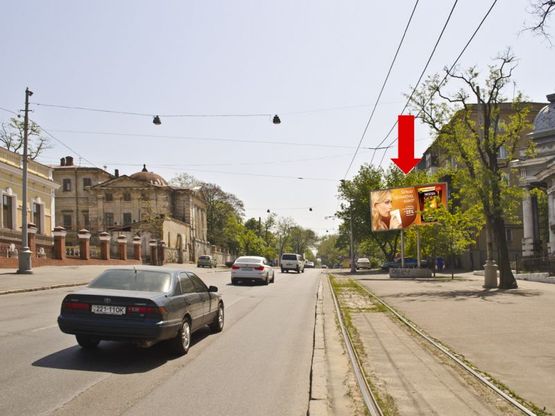 Фото рекламної площини за адресою Пастера ул. / Старопортофранковская ул., в центр