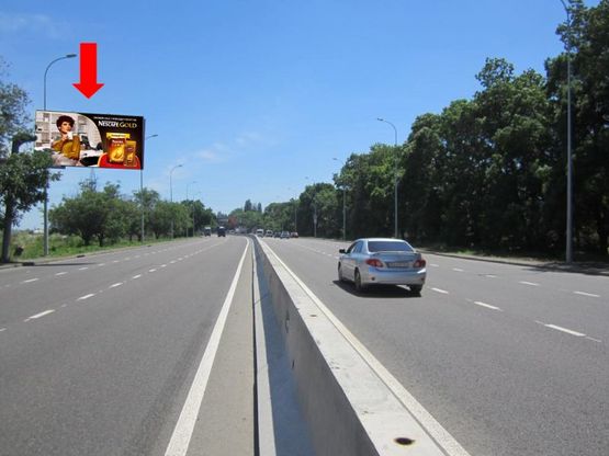 Фото рекламной плоскости по адресу Киевское шоссе, 8, в центр