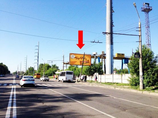 Фото рекламной плоскости по адресу Зиньковская ул., возле остановки "Институт связи"