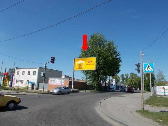 Фото рекламної площини за адресою Харьковская ул. / Линейная ул. (флажок)