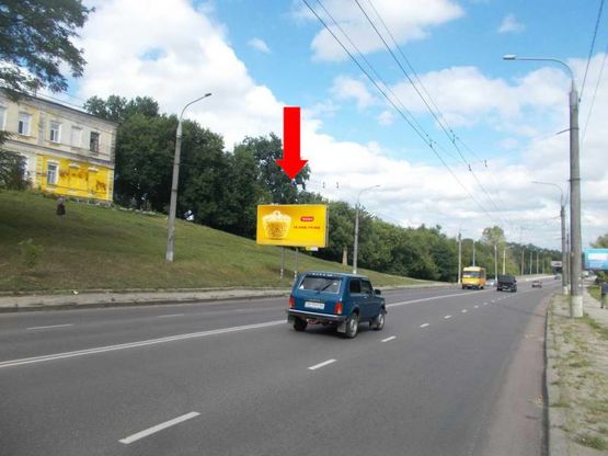 Фото рекламної площини за адресою Харитоненко ул. (бывш. Краснозвездная ул.) / Героев Крут ул. (бывш. Черепина ул.)