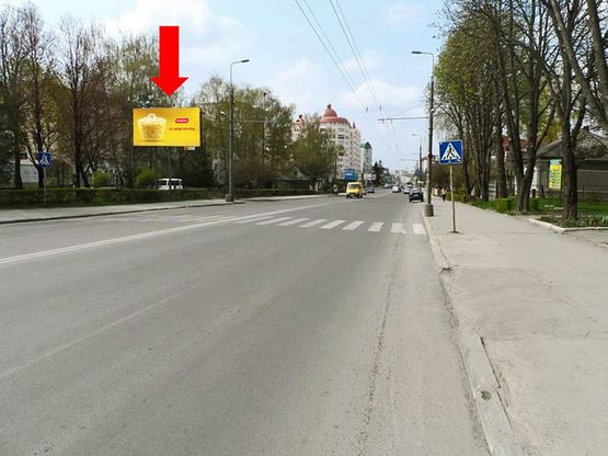 Фото рекламної площини за адресою Бандеры пр., 79, возле магазина "Eva"