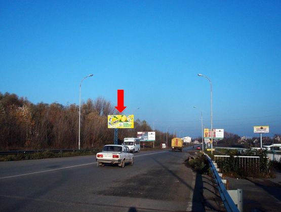 Фото рекламной плоскости по адресу Бабьяка ул., возле гипермаркета “Новая линия”