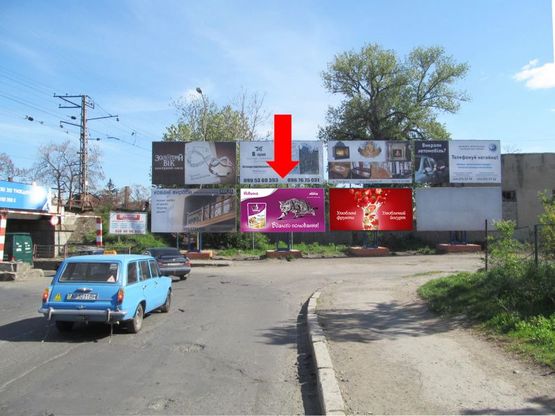 Фото рекламной плоскости по адресу Антоновская ул.,  ж/д переезд, левый