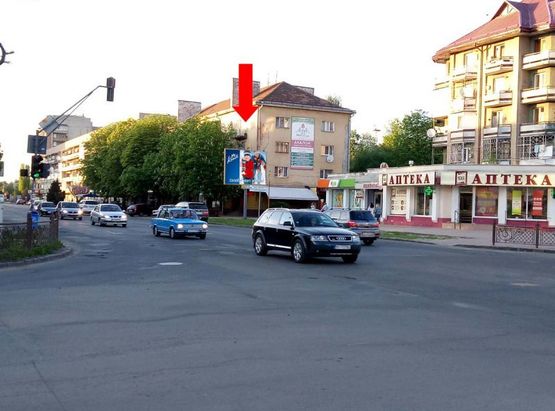 Фото рекламной плоскости по адресу Свободы пр., возле магазина "Козак"