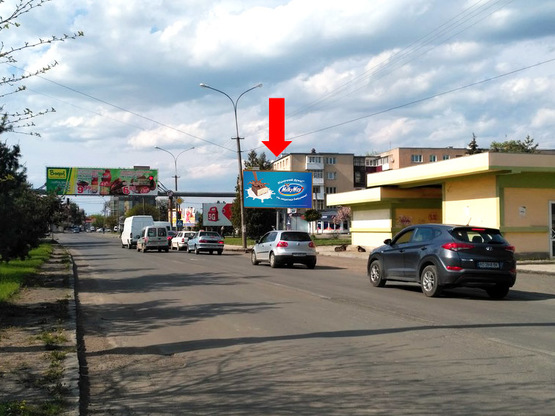 Фото рекламной плоскости по адресу Грушевского ул., 29 / ул. Заньковецкой, в сторону ул. Купушанской