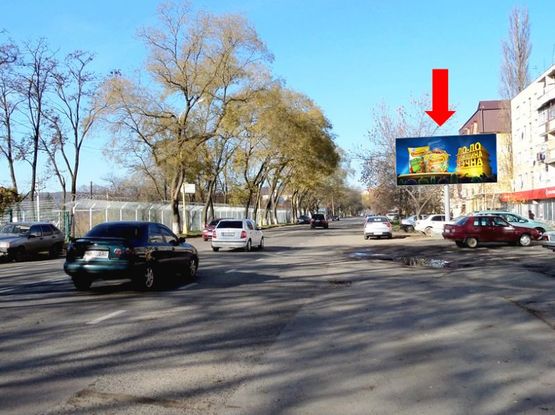 Фото рекламной плоскости по адресу Собранецкая ул., 146, возле "Новой почты", из центра