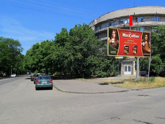 Фото рекламной плоскости по адресу Собранецкая ул., 152, из центра