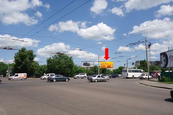 Фото рекламной плоскости по адресу Покровская ул. (бывш. ул. Щорса) ул. / Независимости пр. (бывш. ул. Ватутина) из центра