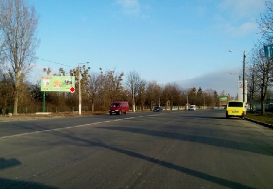 Фото рекламної площини за адресою Ватутина ул., 61-А, из центра