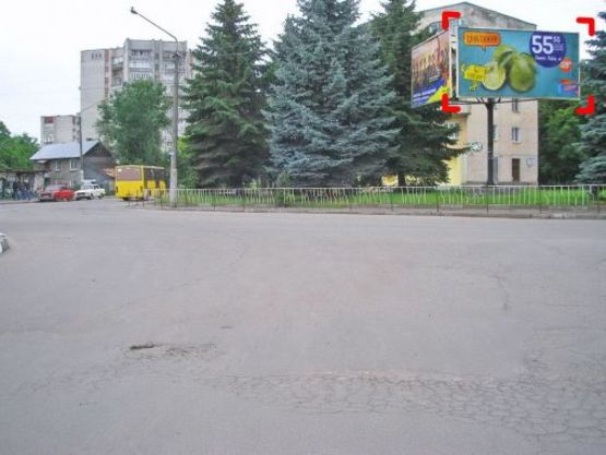 Фото рекламной плоскости по адресу пр. Злуки – вул. Грушевського (Вокзал)