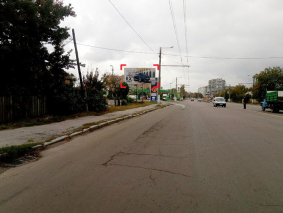 Фото рекламної площини за адресою вул. Ватутіна, 2