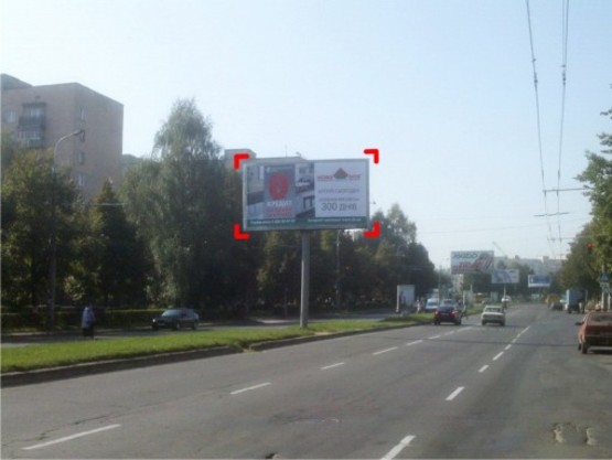 Фото рекламной плоскости по адресу пр. Соборності, 30 (на р/с, напрямок до пр. Перемоги)