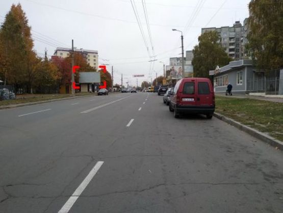 Фото рекламної площини за адресою вул. П. Мирного, 35