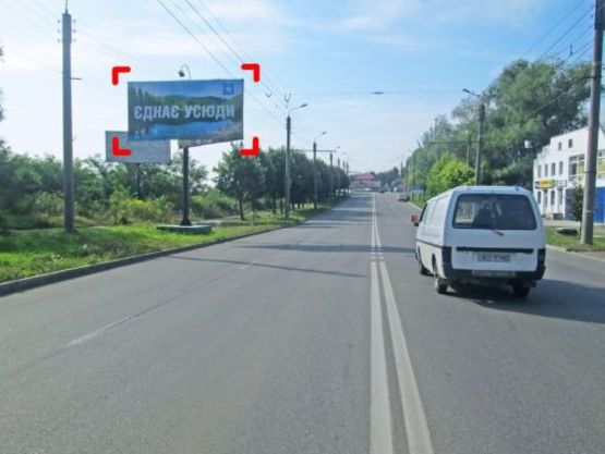 Фото рекламной плоскости по адресу вул. Героїв Майдану, 113 (біля АЗС, до вул. Південнокільцевої)