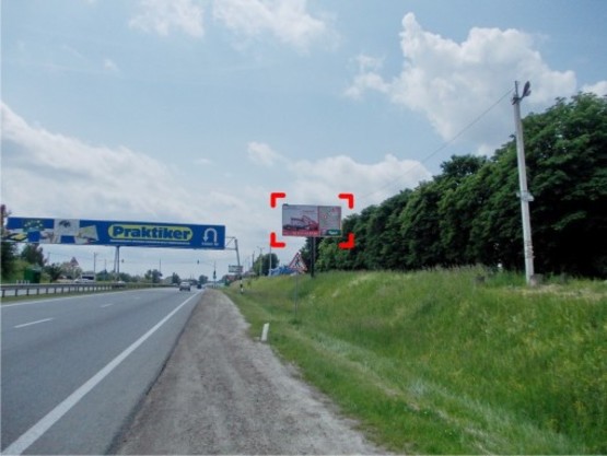 Фото рекламної площини за адресою с. Солонка (напрямок до Чопа), місце 3