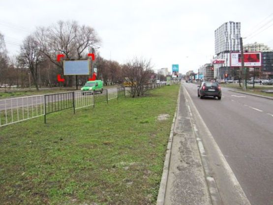 Фото рекламной плоскости по адресу пр. Чорновола, навпроти буд 95,
