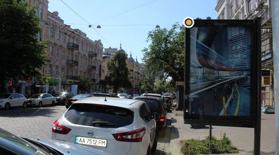 Фото рекламної площини за адресою Богдана Хмельницкого ул. 36