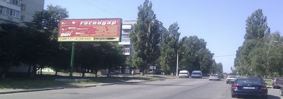 Фото рекламної площини за адресою ул. В. Пугачева-Киевская, перекресток