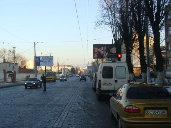 Фото рекламной плоскости по адресу Городоцкая ул, 205, в центр