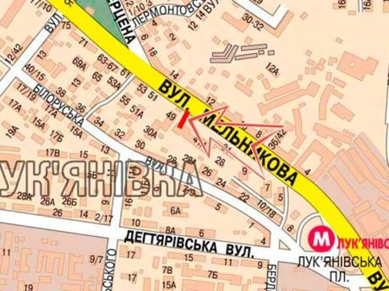 Схема рекламної площини за адресою Мельникова ул., 41 перед ст. метро Лукяновка, в напр. "Променада"