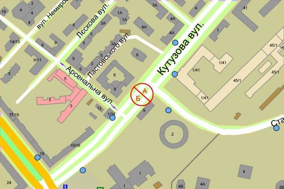 Схема рекламної площини за адресою Кутузова ул. / Старонаводницкая ул.