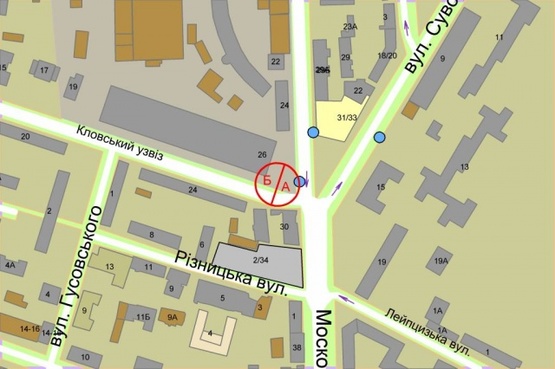 Схема рекламної площини за адресою Кловский спуск / Московская