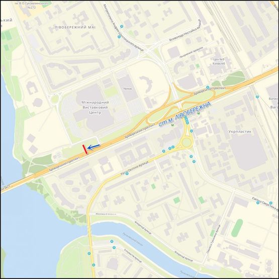 Схема рекламної площини за адресою Броварской пр., между МВЦ и АЗС "WOG", в центр